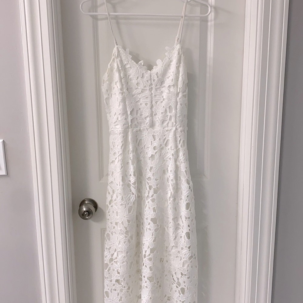 Floral lace midi dress
